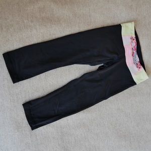 Lululemon Reversible Crops
